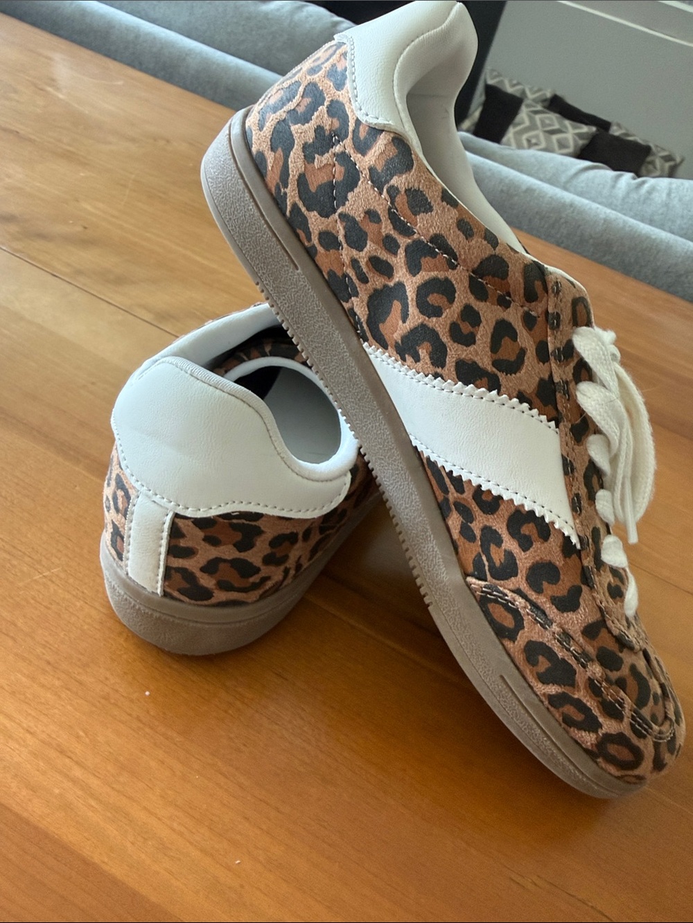 Leopard Print (Spencer) tennis shoes. Womens 7 1/2. Universal Thread